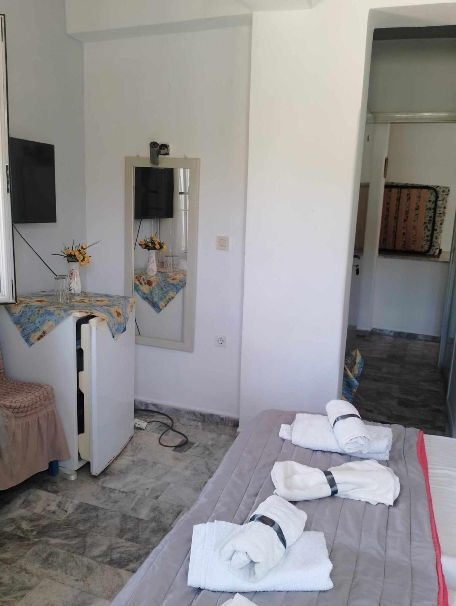 Cleios Rooms And Studios, Kalymnos 85200 Panormos  Zewnętrze zdjęcie